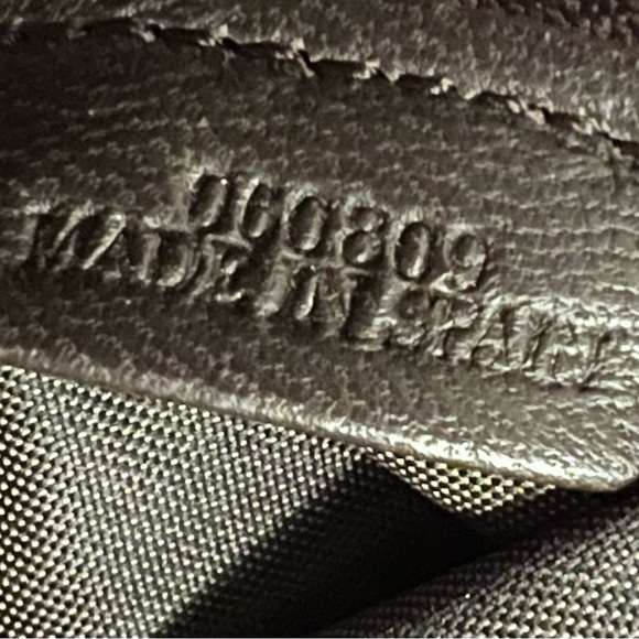 Authentic LOEWE Pink Hand Bag - Picture 15 of 16